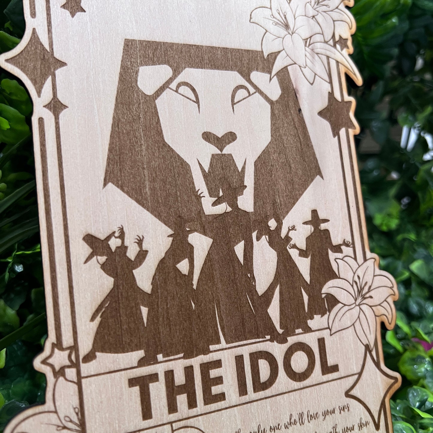 Laser engraved wooden tarot card featuring the Saja Boys as The Idol from KPOP Demon Hunters. A bold fusion of pop power and magical style.