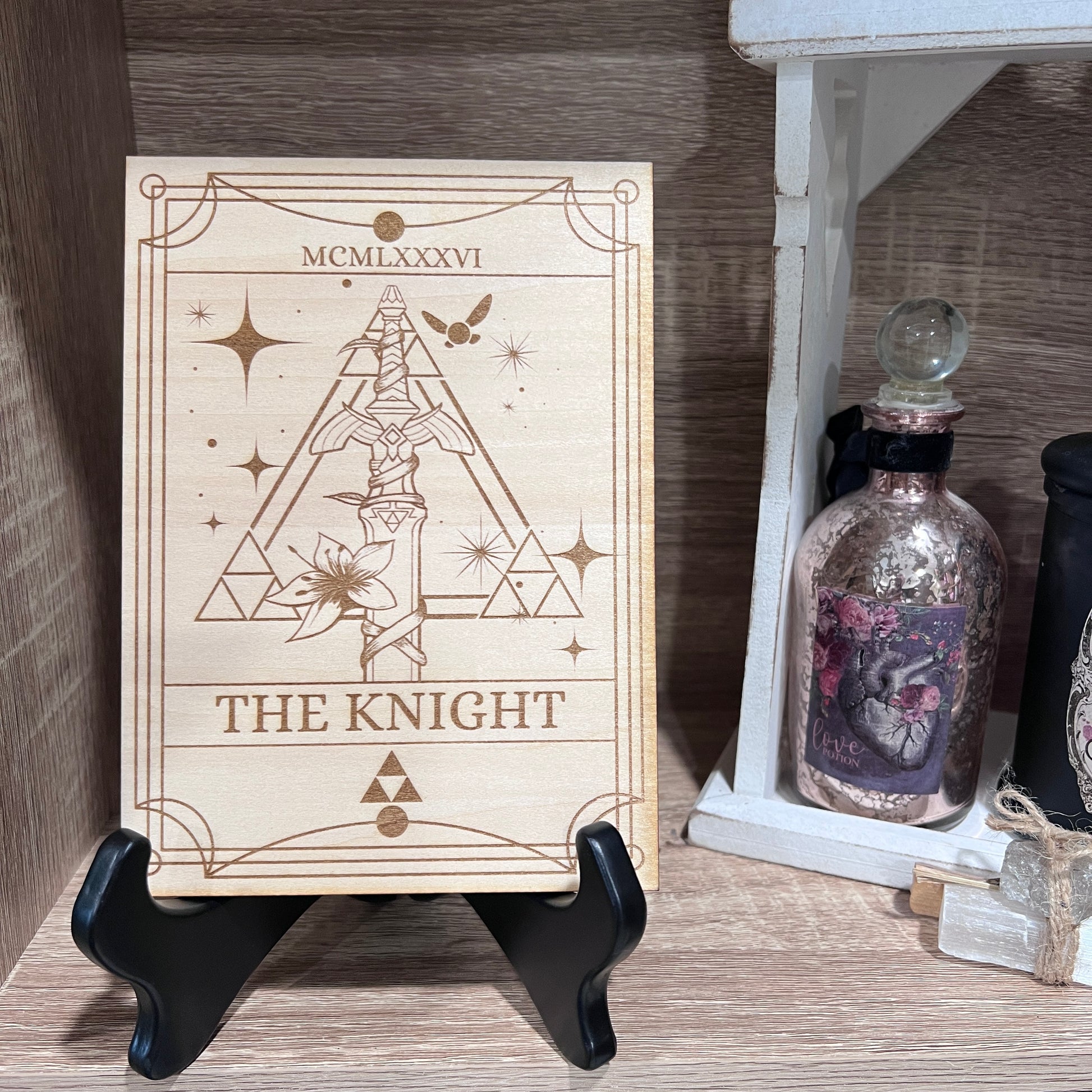 Wood laser engraved Zelda tarot card featuring intricate fantasy artwork. Perfect gamer collectible, geeky gift, or unique home decor piece.
