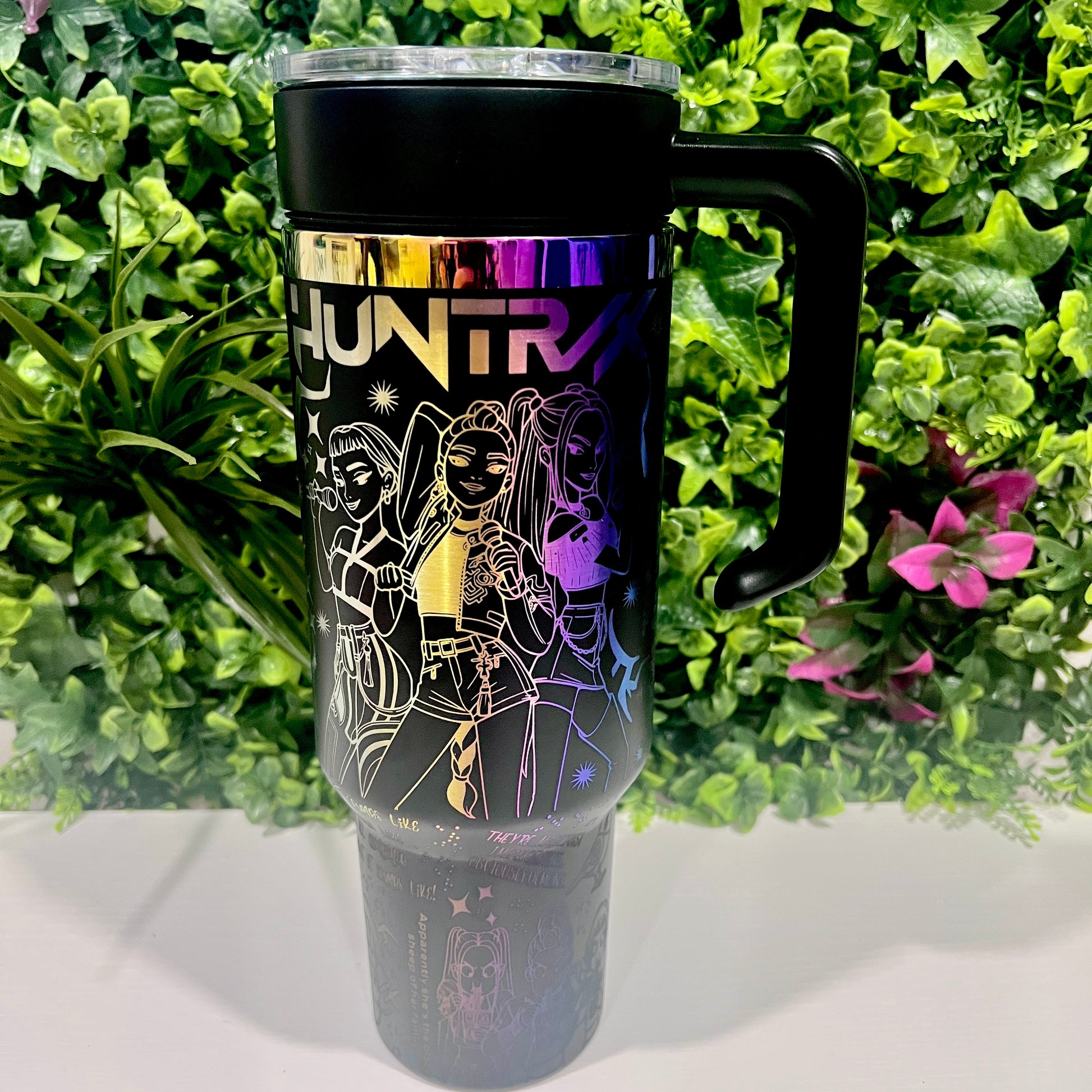 Laser engraved 40oz stainless steel tumbler with handle and straw featuring KPOP Demon Hunters design. Durable fandom drinkware for gamers and fans.