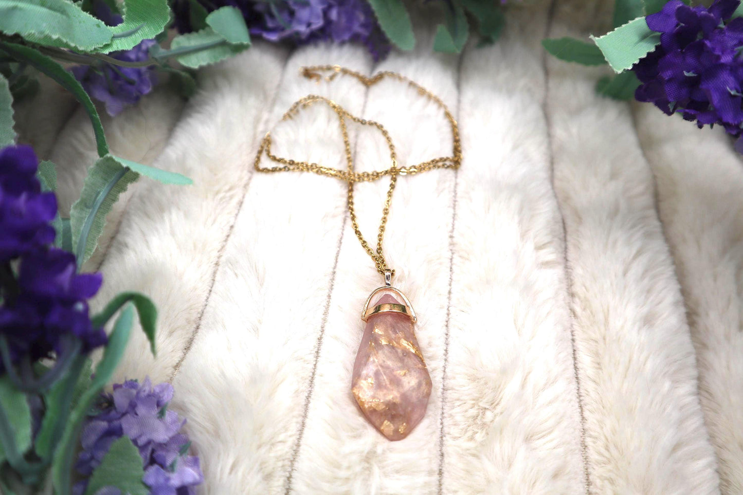 Pink Resin Faux Crystal Pendant Necklace: Gold Flake Inlay