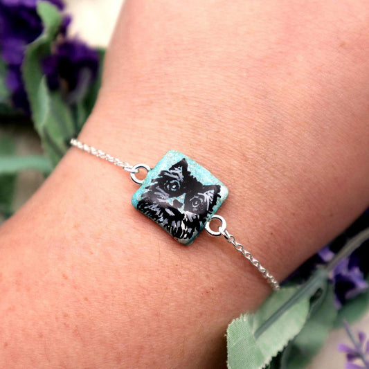 Fluffy Cat Pendant Bracelet: Sterling Silver Plated Adjustable Chain