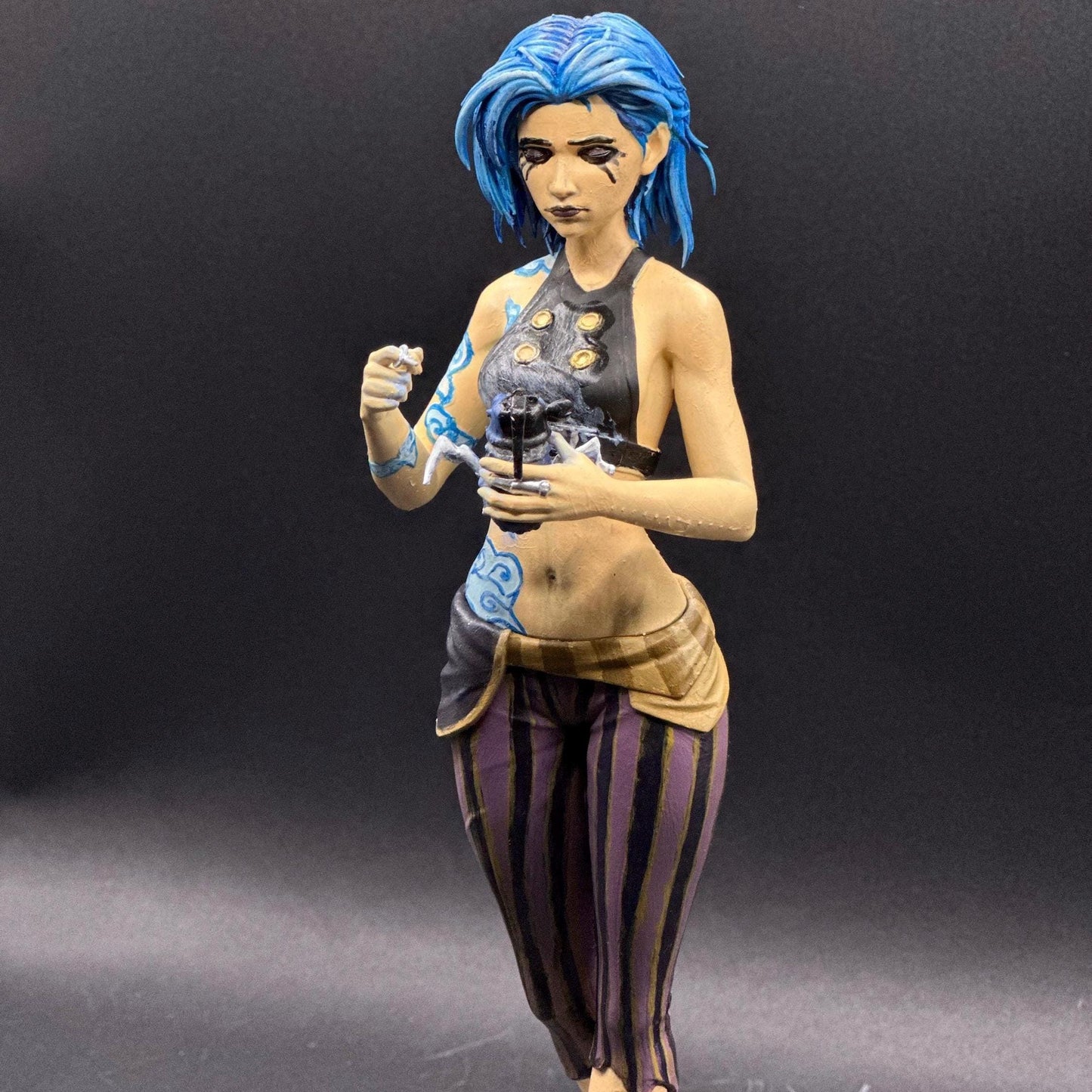 Arcane Jinx Figure: 9.3" Grey Resin Model (Some Assembly Required)