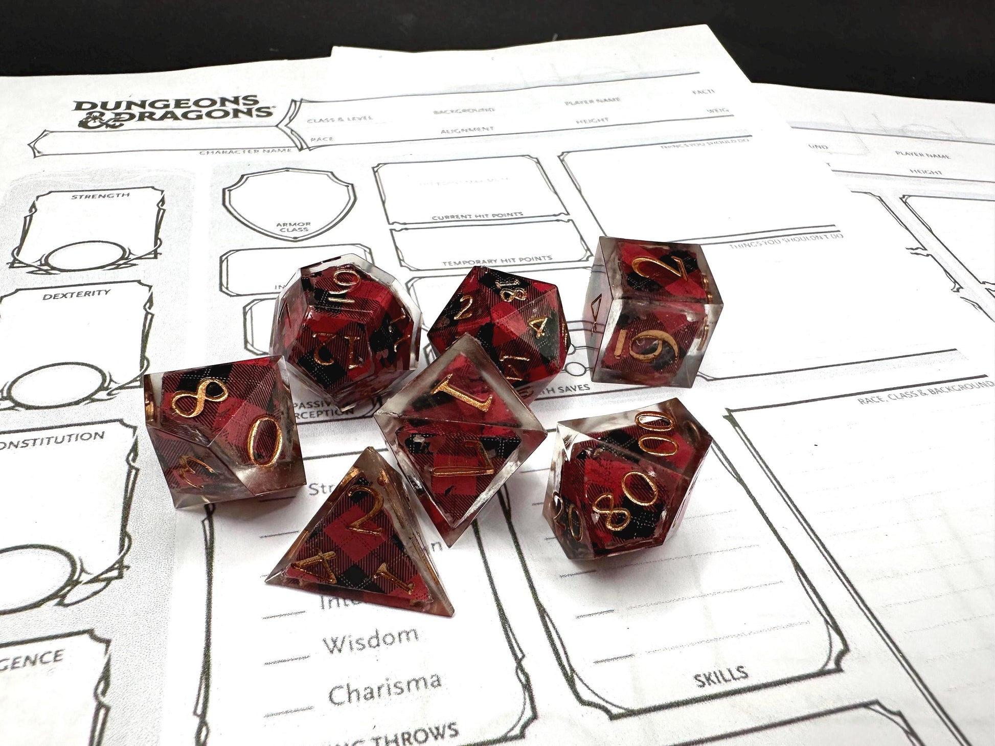 Handmade Plaid Red, Black, and Gold Dice Set – RPG DnD Dice
