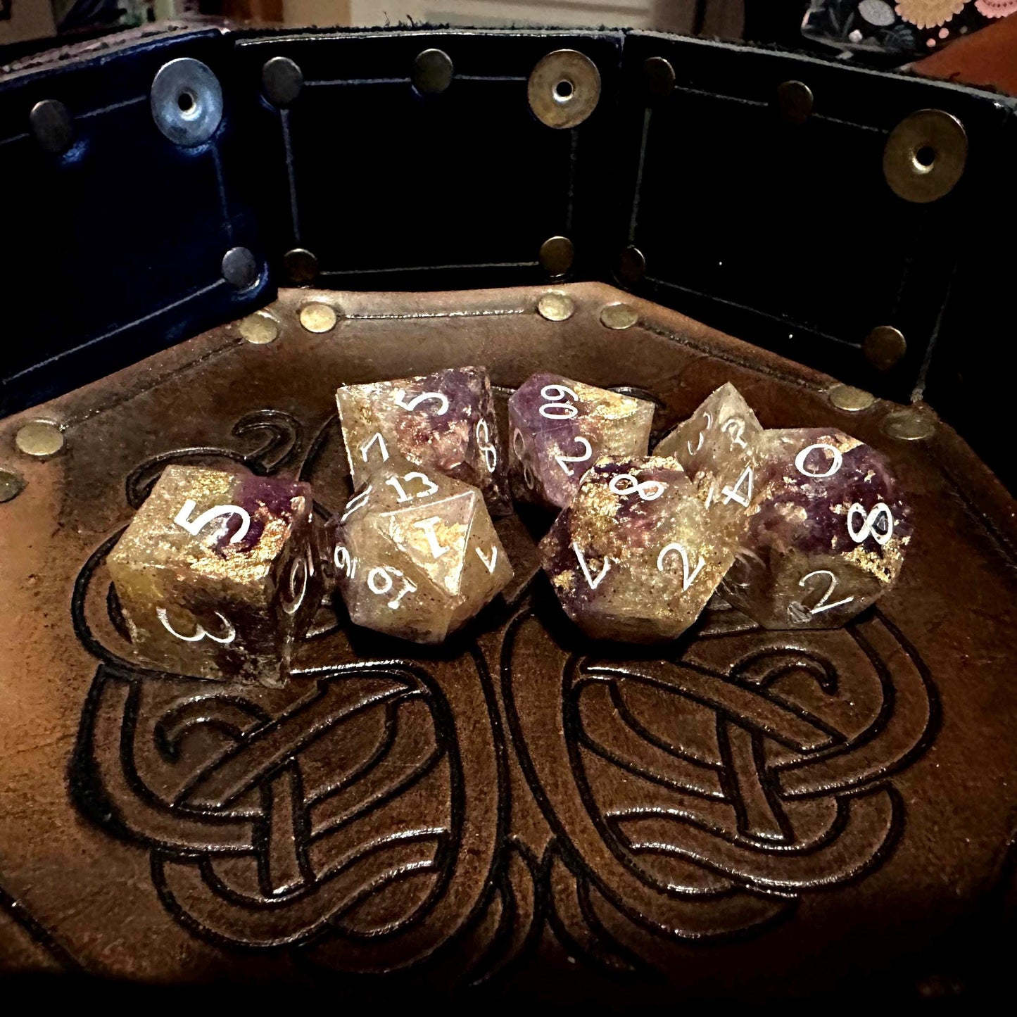 Handmade Fuschia and Gold Dice Set – RPG DnD Dice
