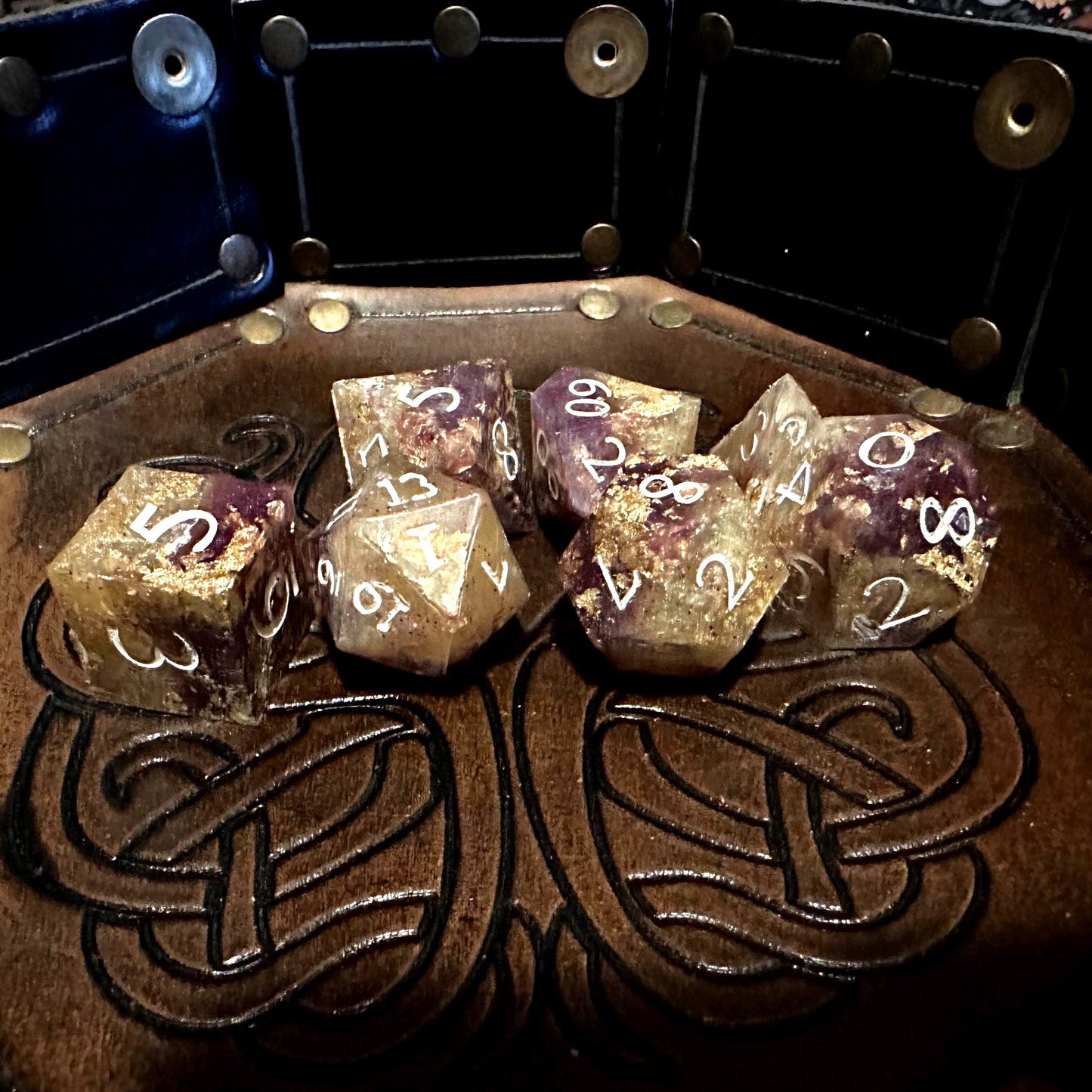 Handmade Fuschia and Gold Dice Set – RPG DnD Dice