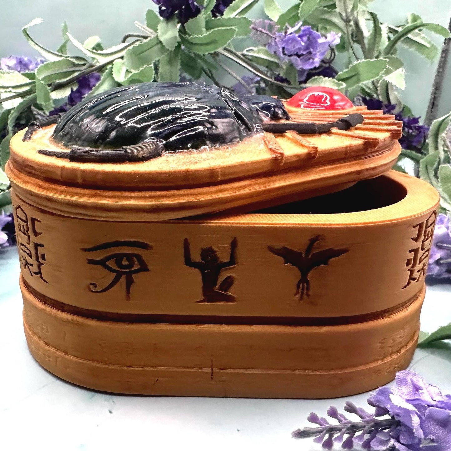 Egyptian Scarab Dice Case with Resin Dice Set